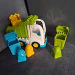 Śmieciarka Lego Duplo wraz z śmietnikami