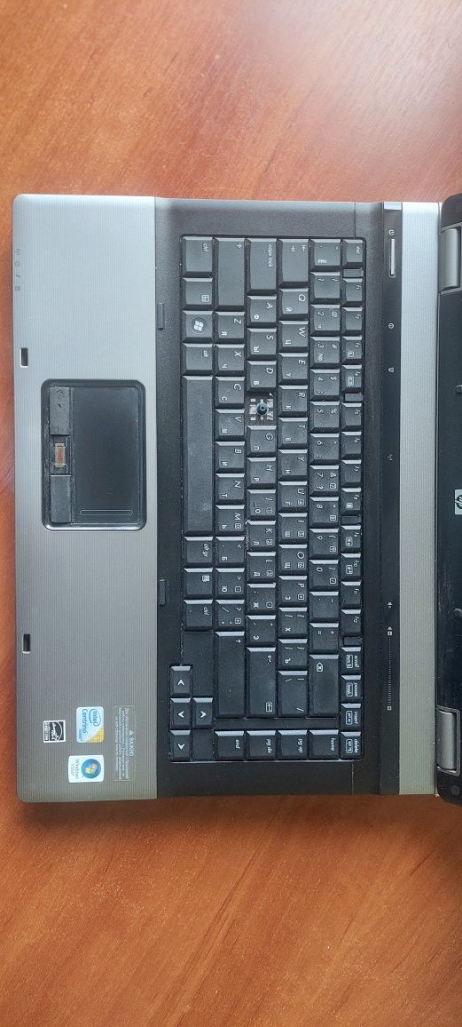 Ноутбук HP Compaq 6730b на запчасти.