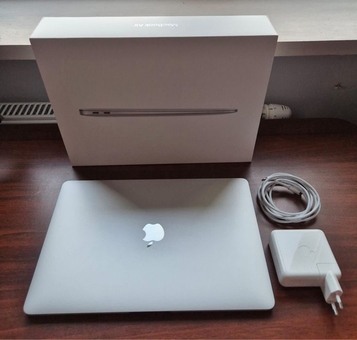 Notebook Apple MacBook Air 13.3" Retina M1 8GB RAM 256GB SSD