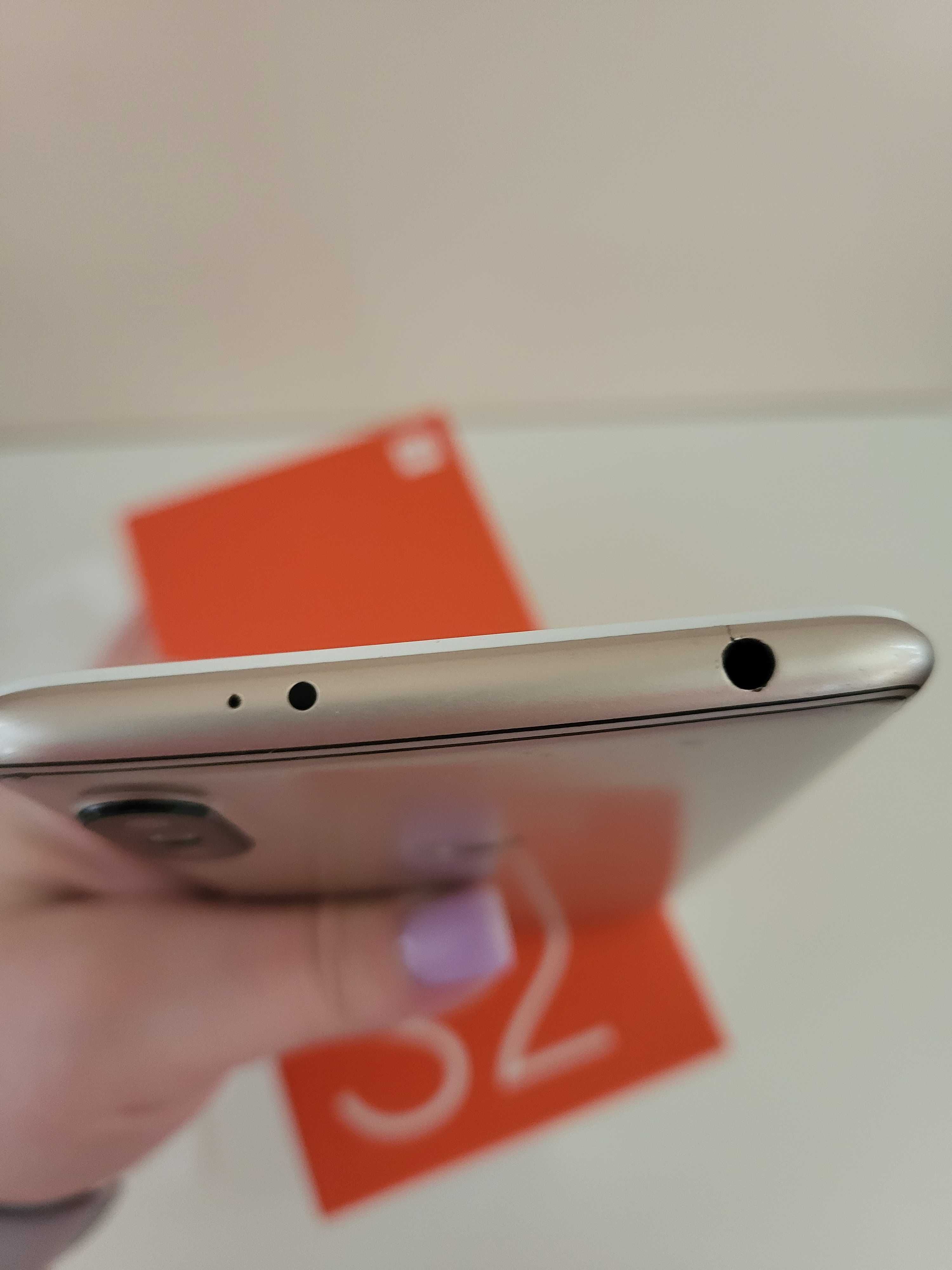 Xiaomi Redmi S2 3/32GB Gold - w dobrym stanie