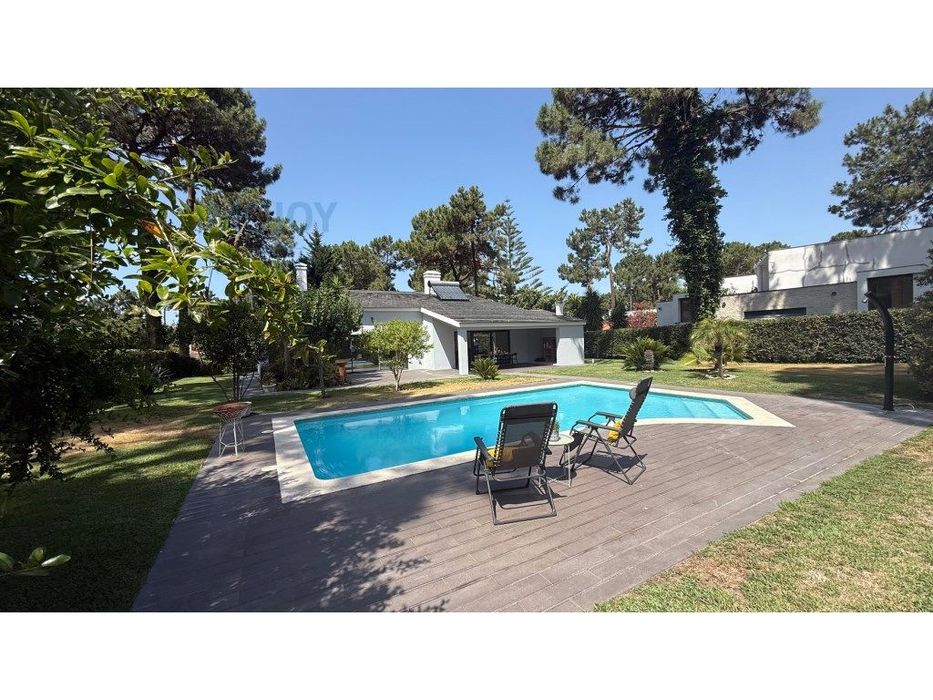 Moradia T4 Térrea na Luxuosa Herdade da Aroeira