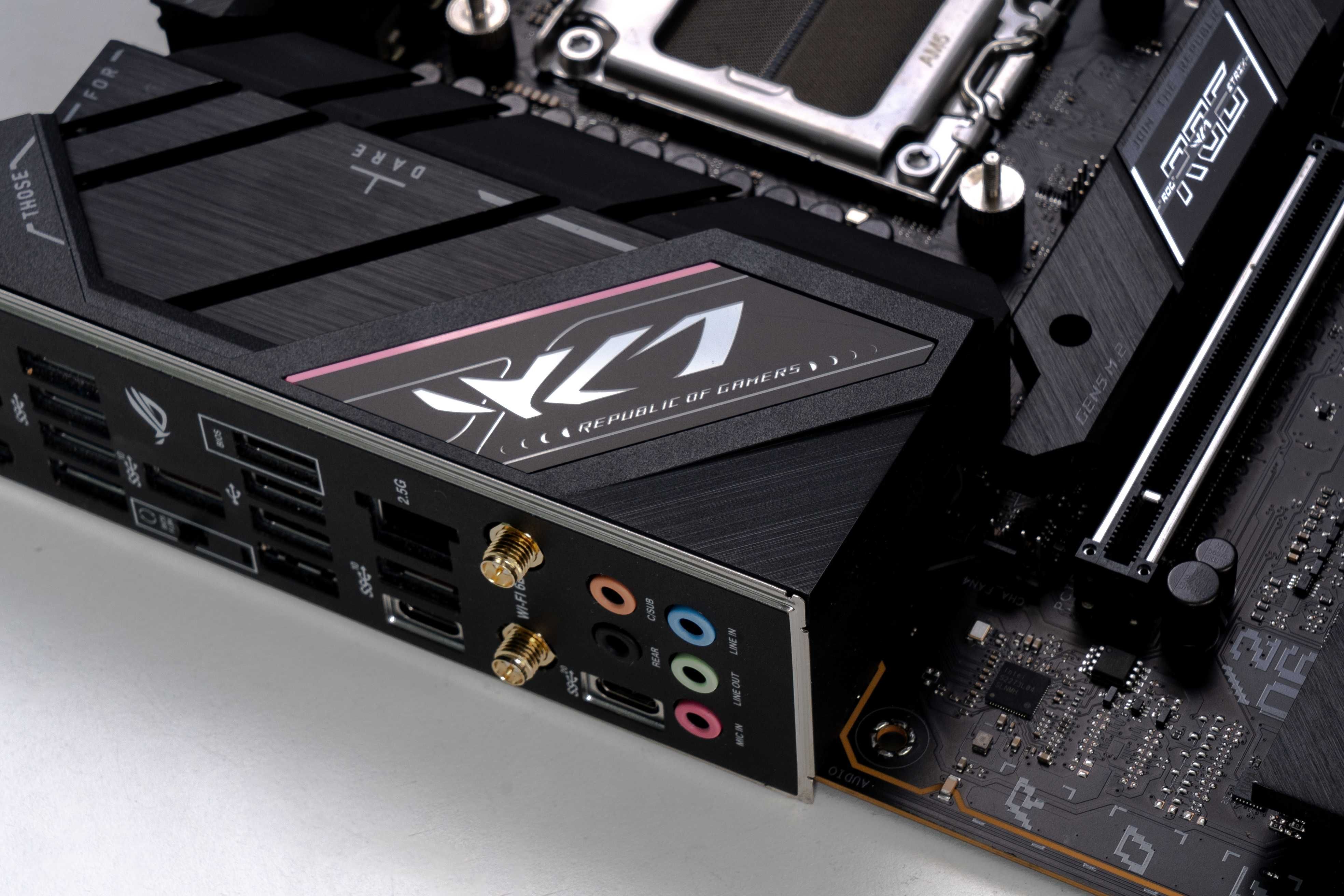 Материнська плата STRIX B650E-F GAMING WiFi/Гар 3 міс/SiliconFox
