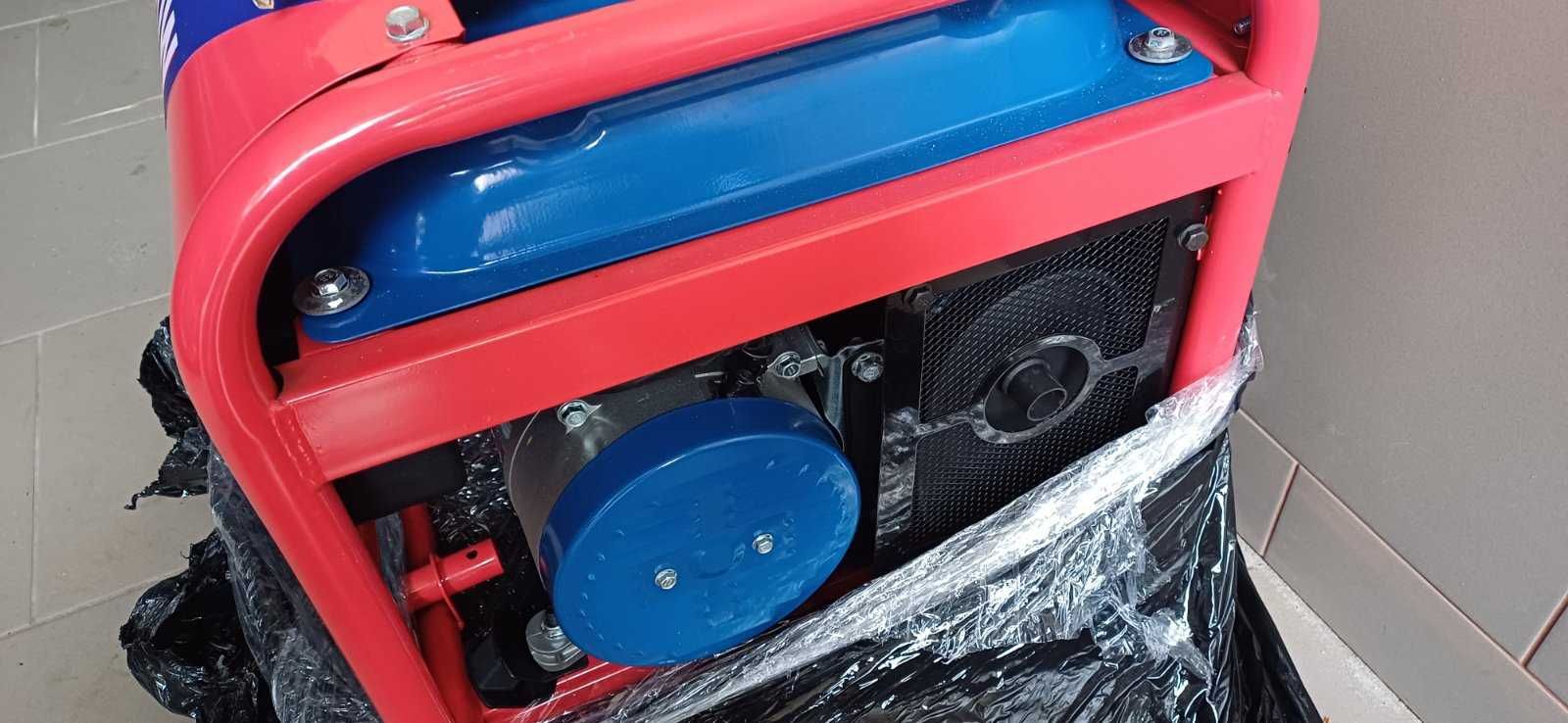 Бензиновий генератор 3200W AVR Dedra