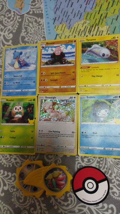 Картки Покемони з Макдональдс.