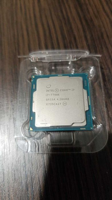 i7-7700k продам, чи є робочим — невідомо