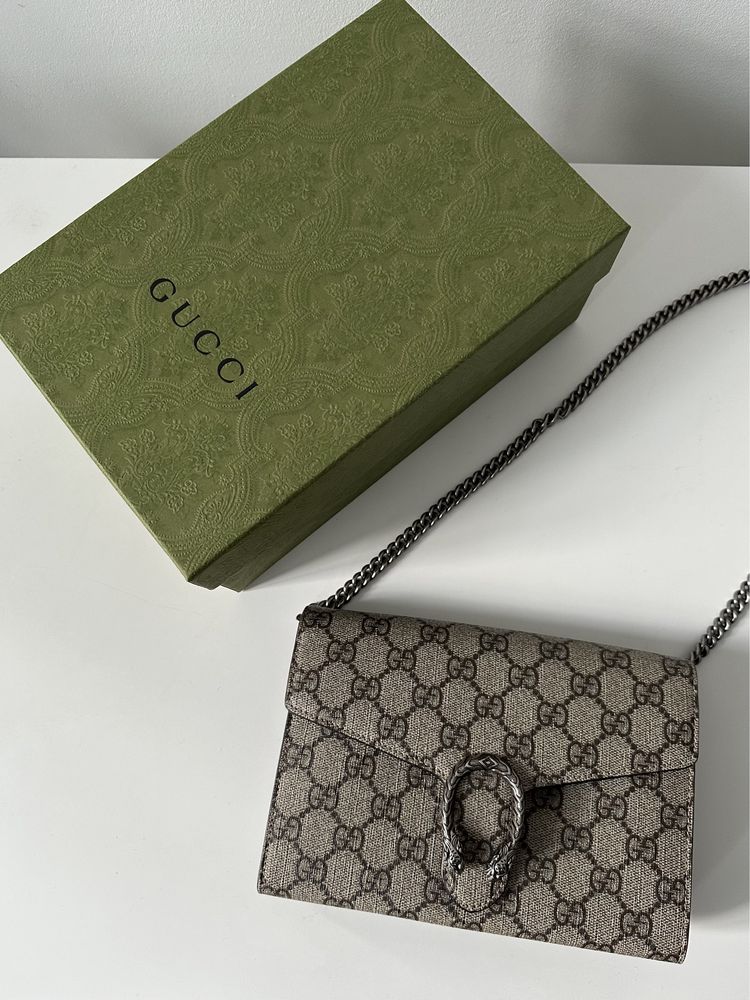 Torebka portfel na pasku Gucci Dionysus GG Supreme Wallet