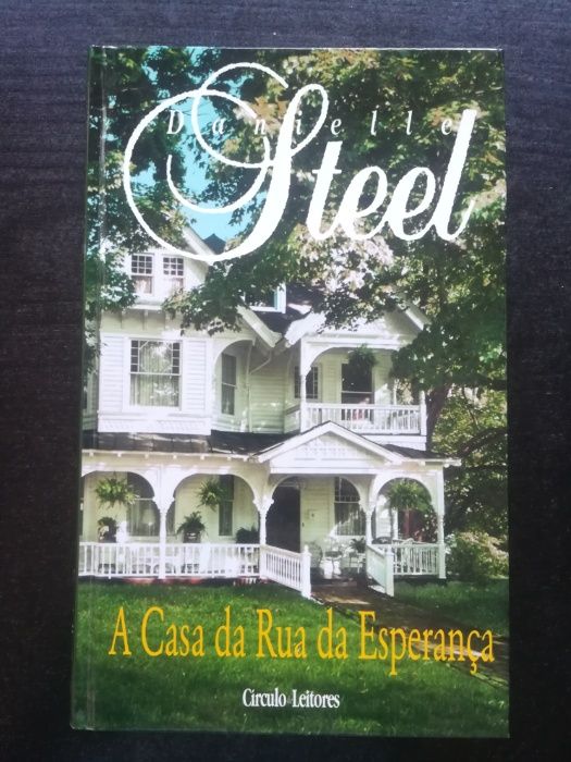 Livro A Casa da Rua da Esperança de Danielle Steel