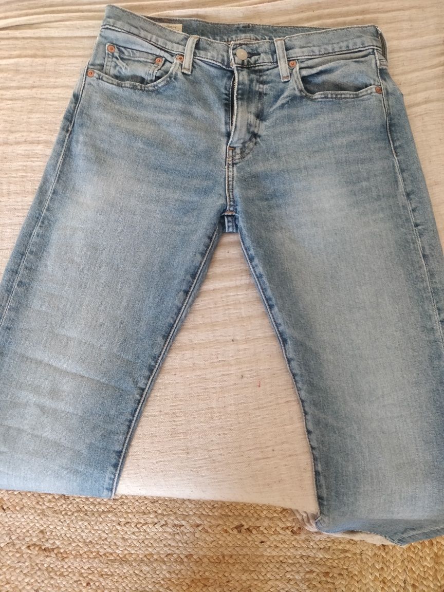 Calças Levis - Lot 502