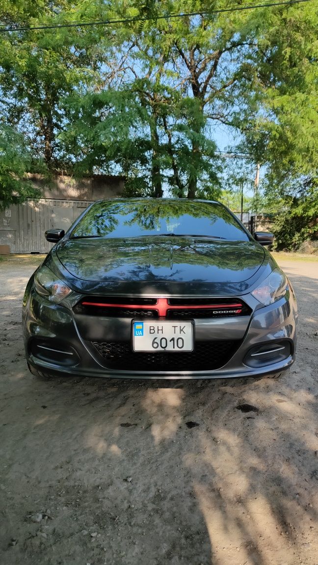 Продам авто в гарному Dodge Dart SRT