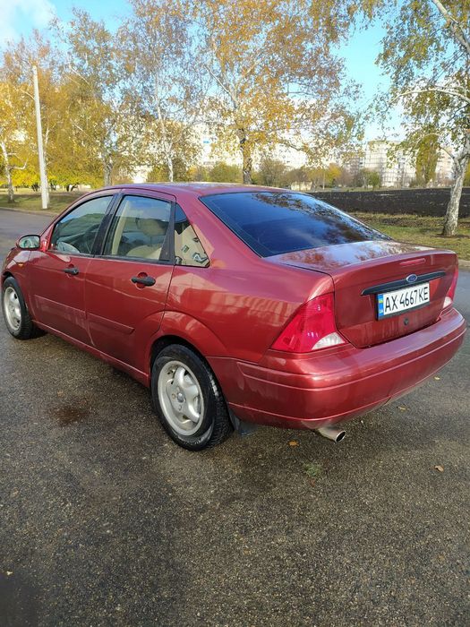 Продам хорошую машину