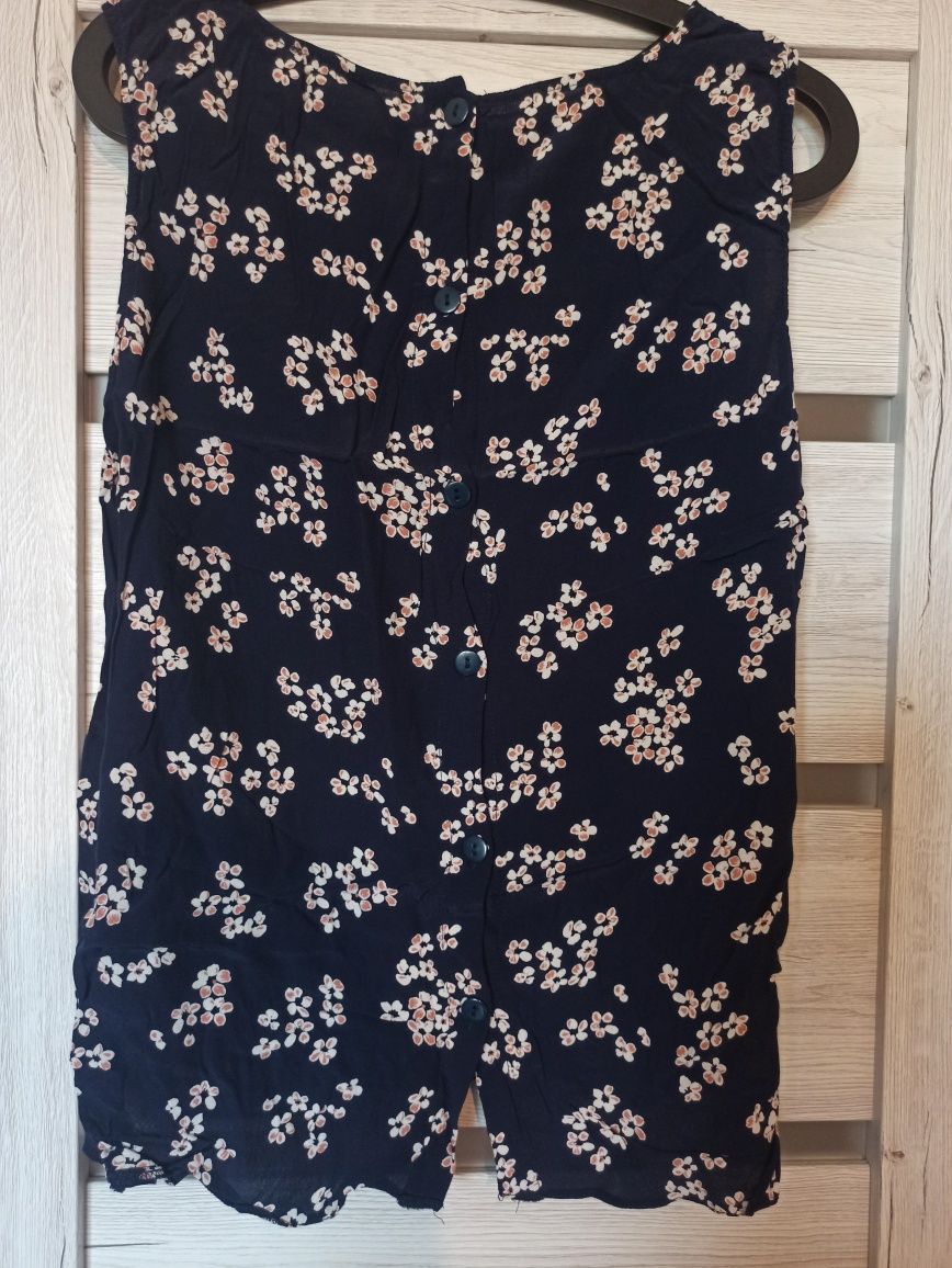 Piękna bluzka F&F rzm L