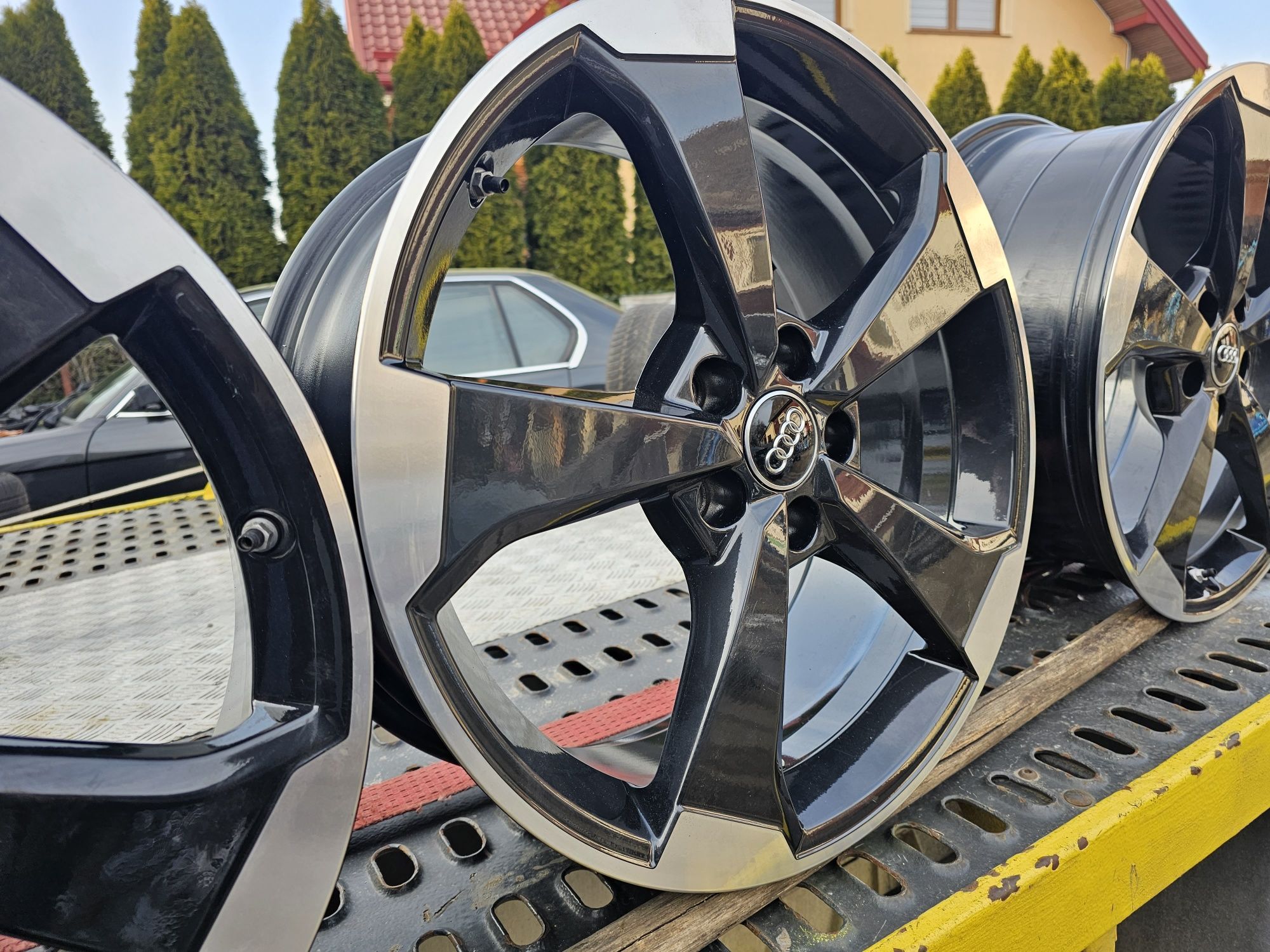 Felgi Aluminiowe Audi S3-Rotor-Dwie Szerokości-R19 5x112+czujniki