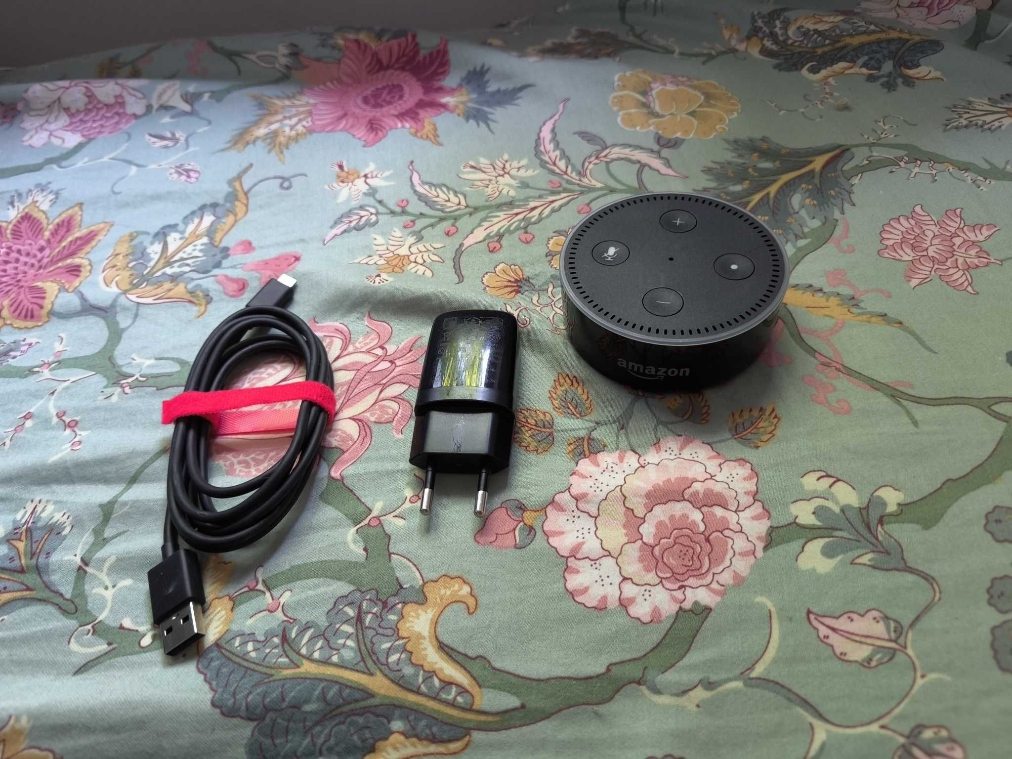 Amazon Echo Dot 2 WiFi  smart głośnik z mikrofonem, idealny do domu