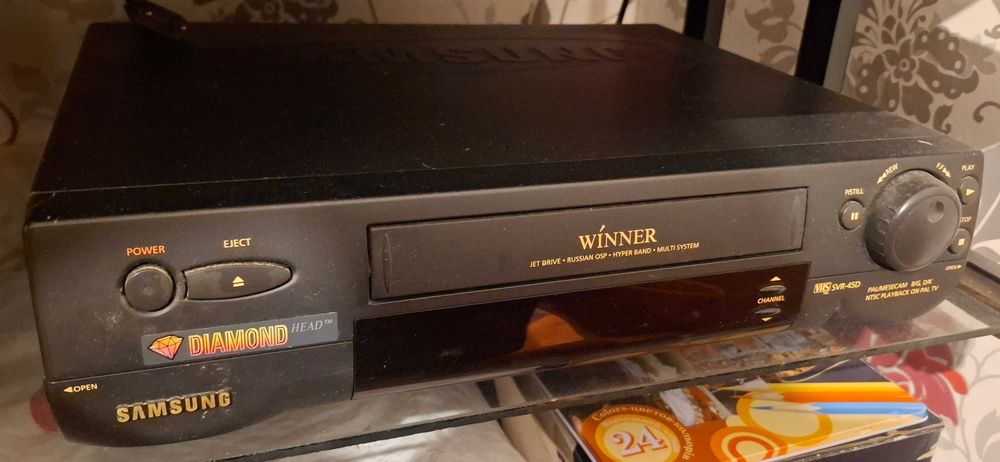 продам кассетный видеоплеер SAMSUNG VHS SVR-45D