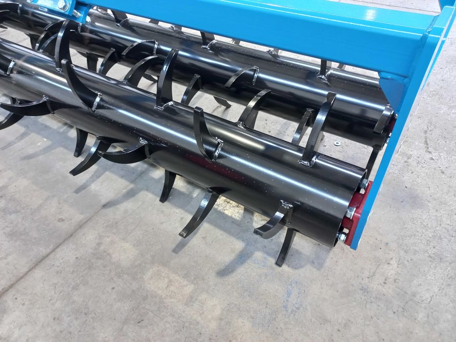 Głębosz pług dłutowy Agripol Grizzly 300 agregat podorywkowy bezorkowy