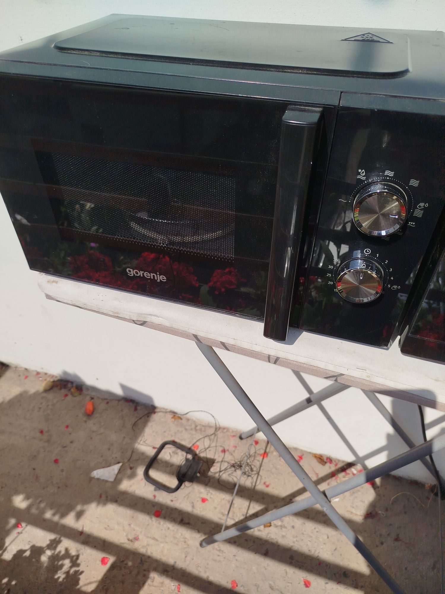 Mikrofalówka Sharp gorenje uszkodzone