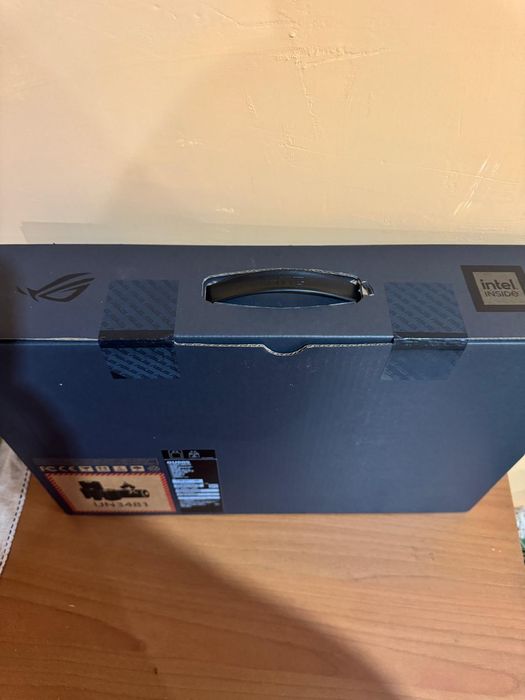 Ноутбук ASUS ROG Zephyrus G16 OLED GeForce1 RTX 5070