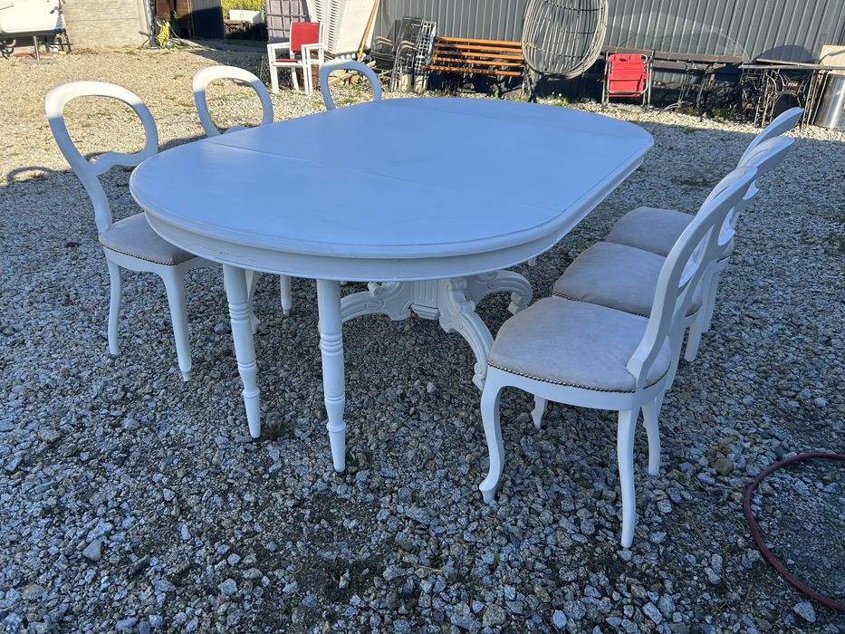 Stylowy stol rozkladany bialy z krzeslami