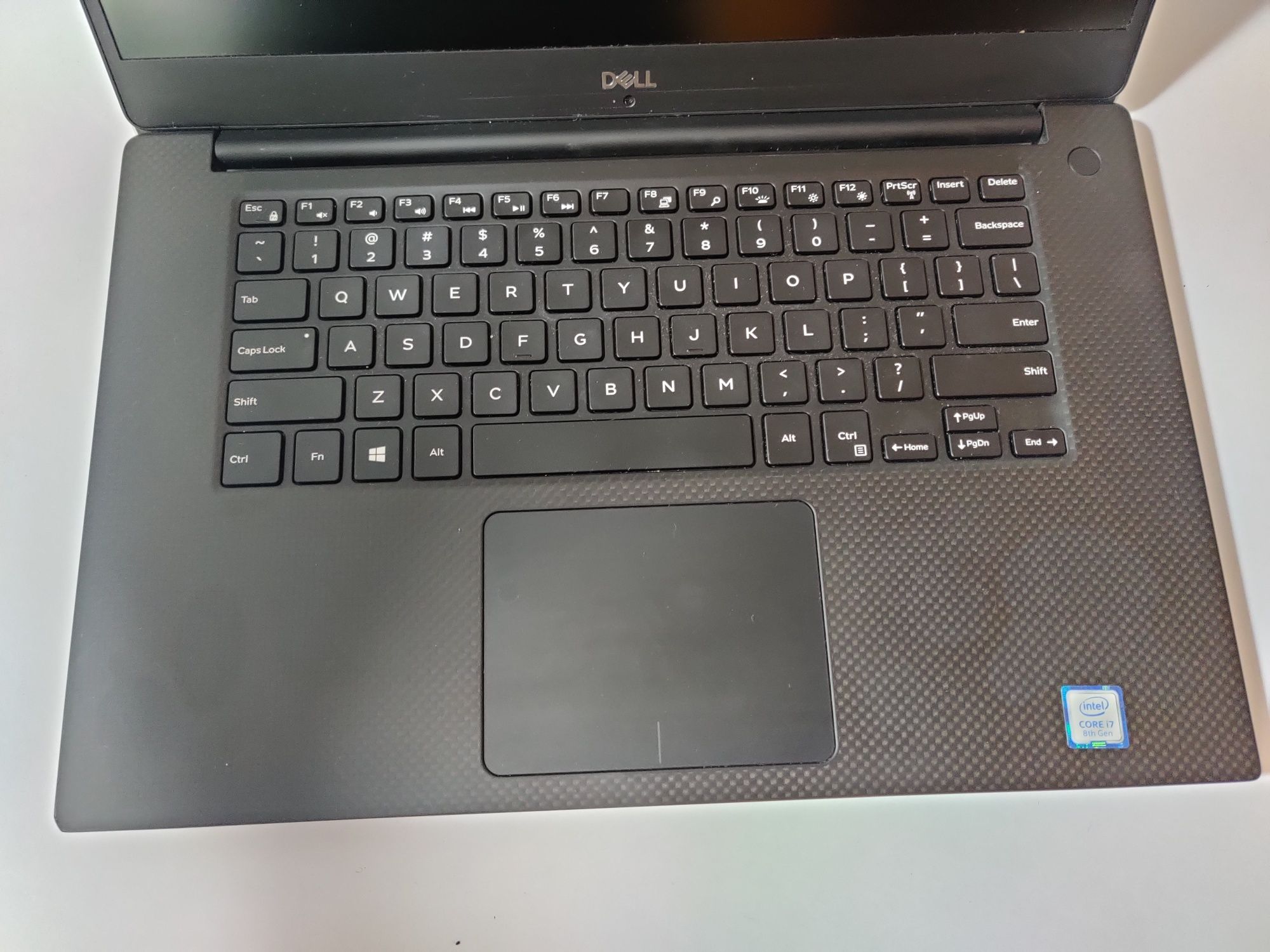 Dell XPS 15-9570 FulHD IPS i7-8750H/16 GB/512GB SSD/GTX 1050Ti