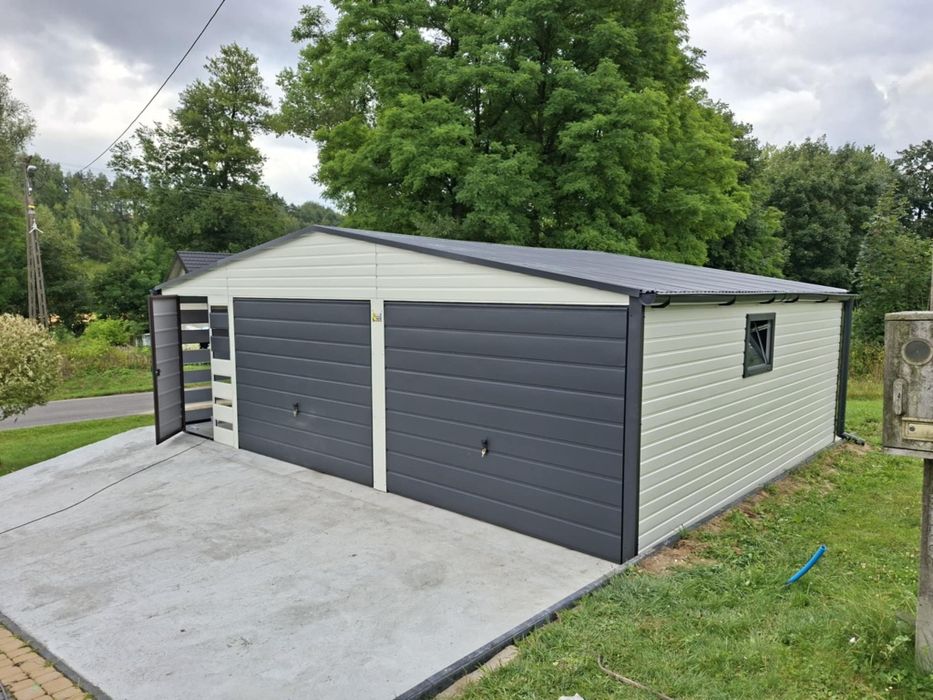 Garaże blaszane drewnopodobne