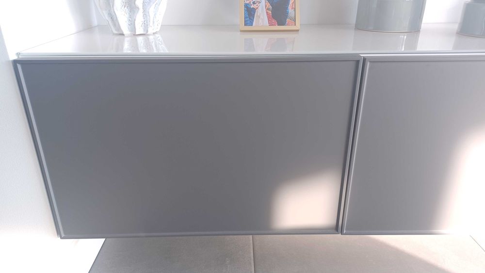 Sprzedam fronty do szafki rtv Besta  Ikea