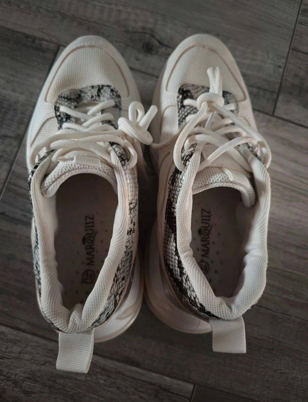 Białe buty sneakersy adidasy sportowe rozmiar 38
