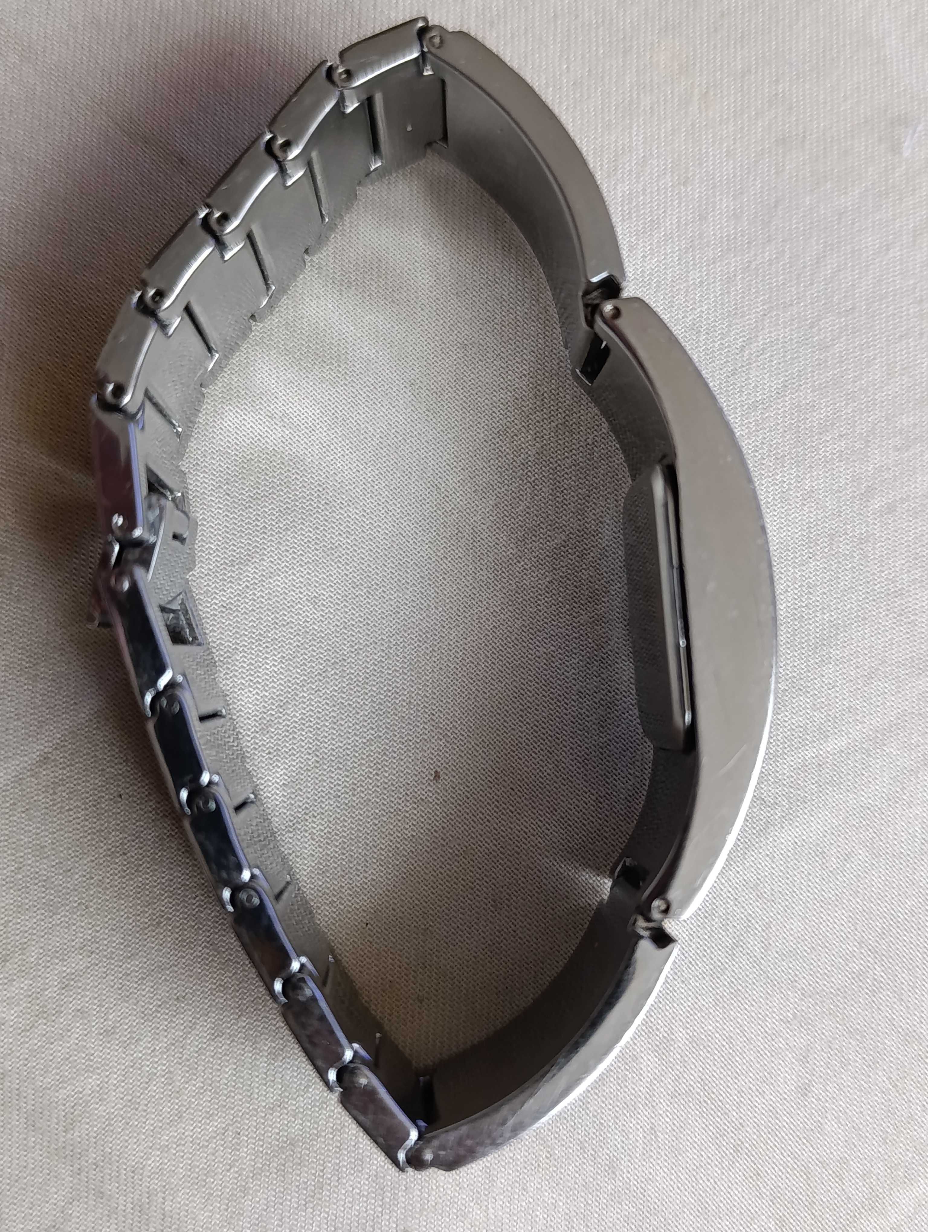damski zegarek z bransoletą TIMEMASTER