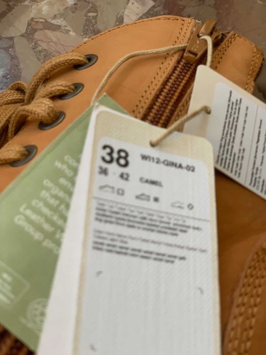 trapery trzewiki damskie lasocki suwak ocieplane 38 Nowe