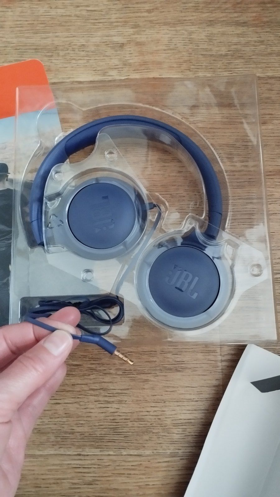 Навушникі нові JBL TUNE 500