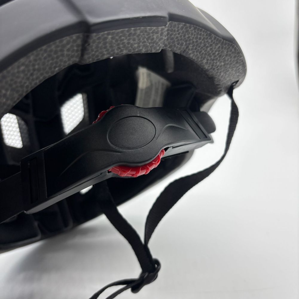 Kask rowerowy z lampką LED Czarny Rozmiar L