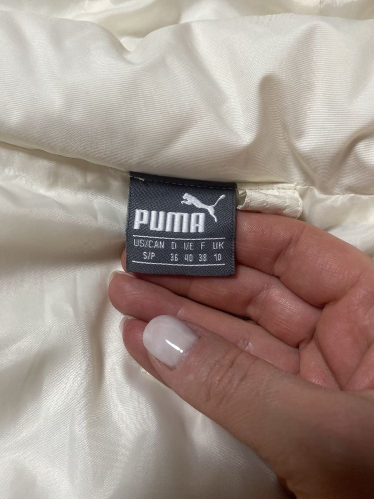 Жіноча куртка Puma