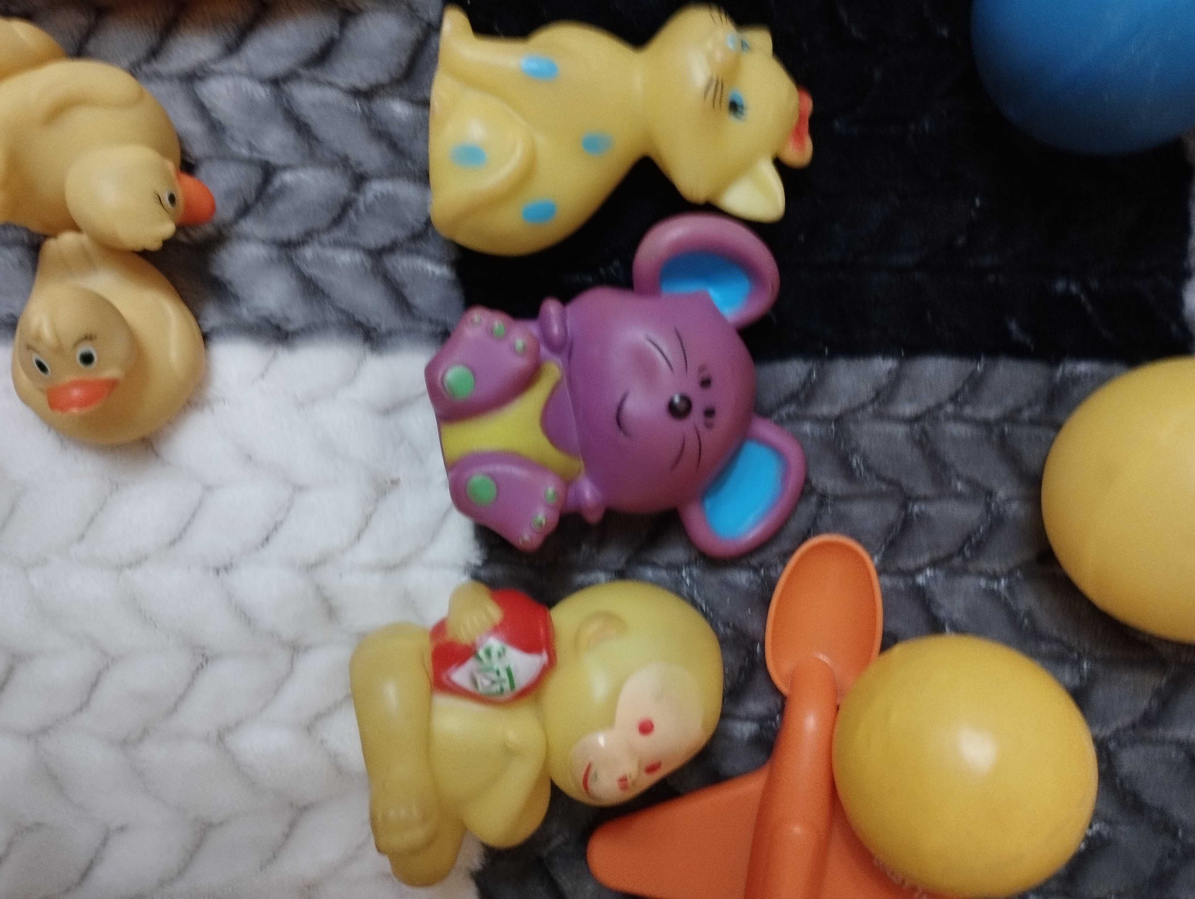 Іграшки для ванни купання дитини резинові іграшки