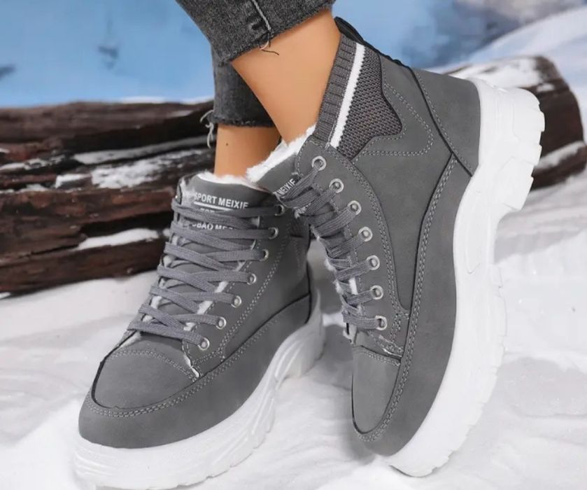 Женские ботинки, жіночі черевики, кросівки