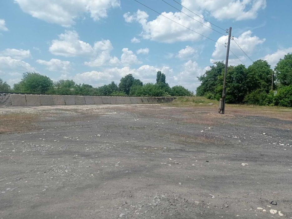 Паливний склад, залізнична колія, автоваги, гаражі