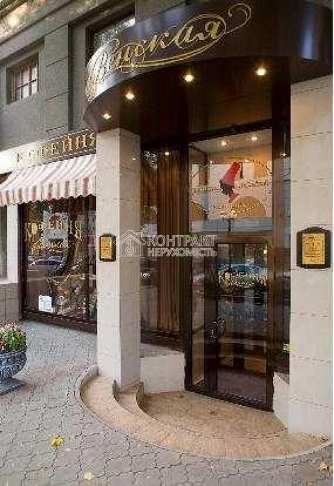 Продам Кав'ярняю в Центрі (Дзеркальний струмень). Готовий бізнес.