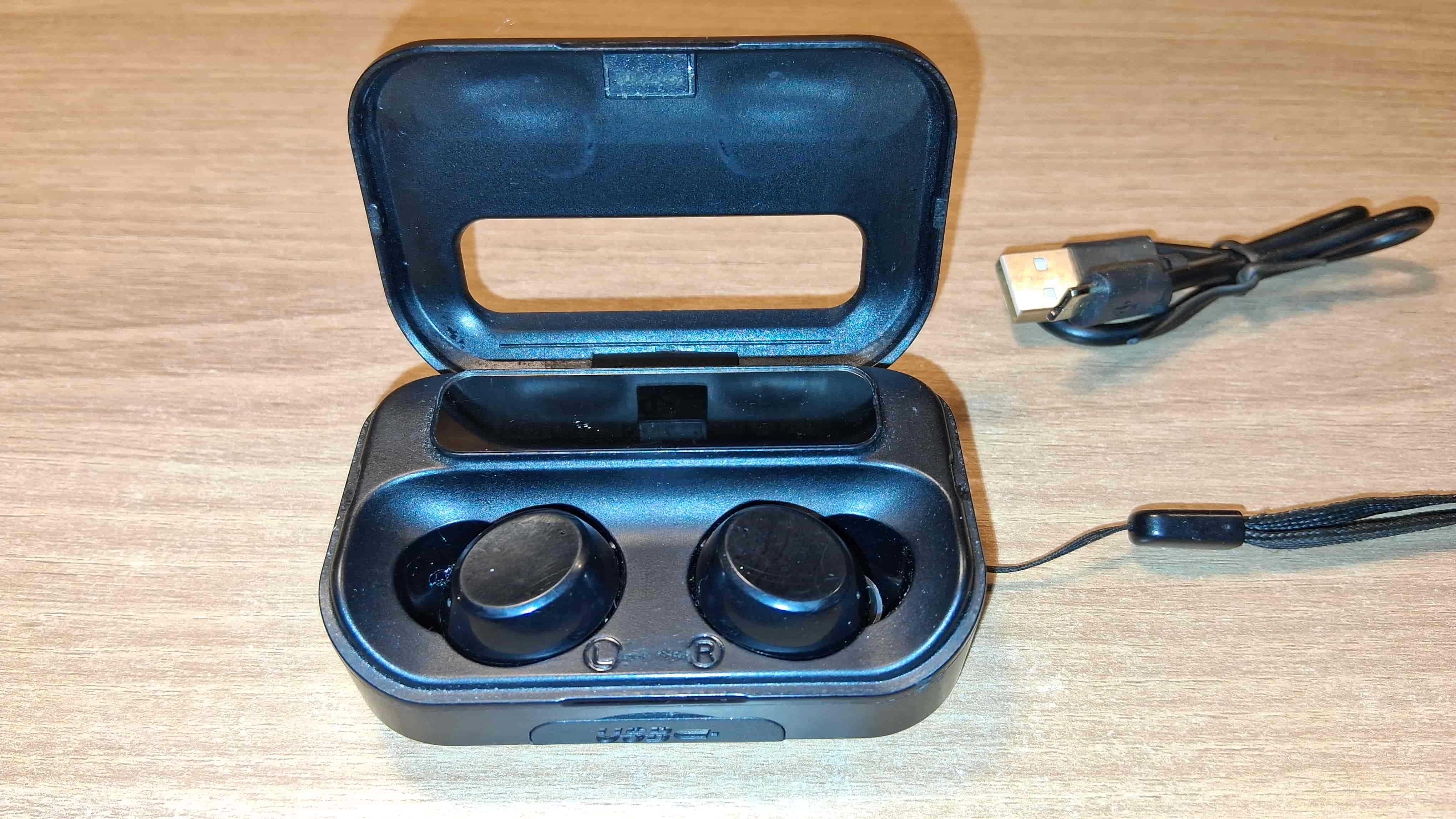 Używane Słuchawki Bezprzewodowe TWS Bluetooth Etui