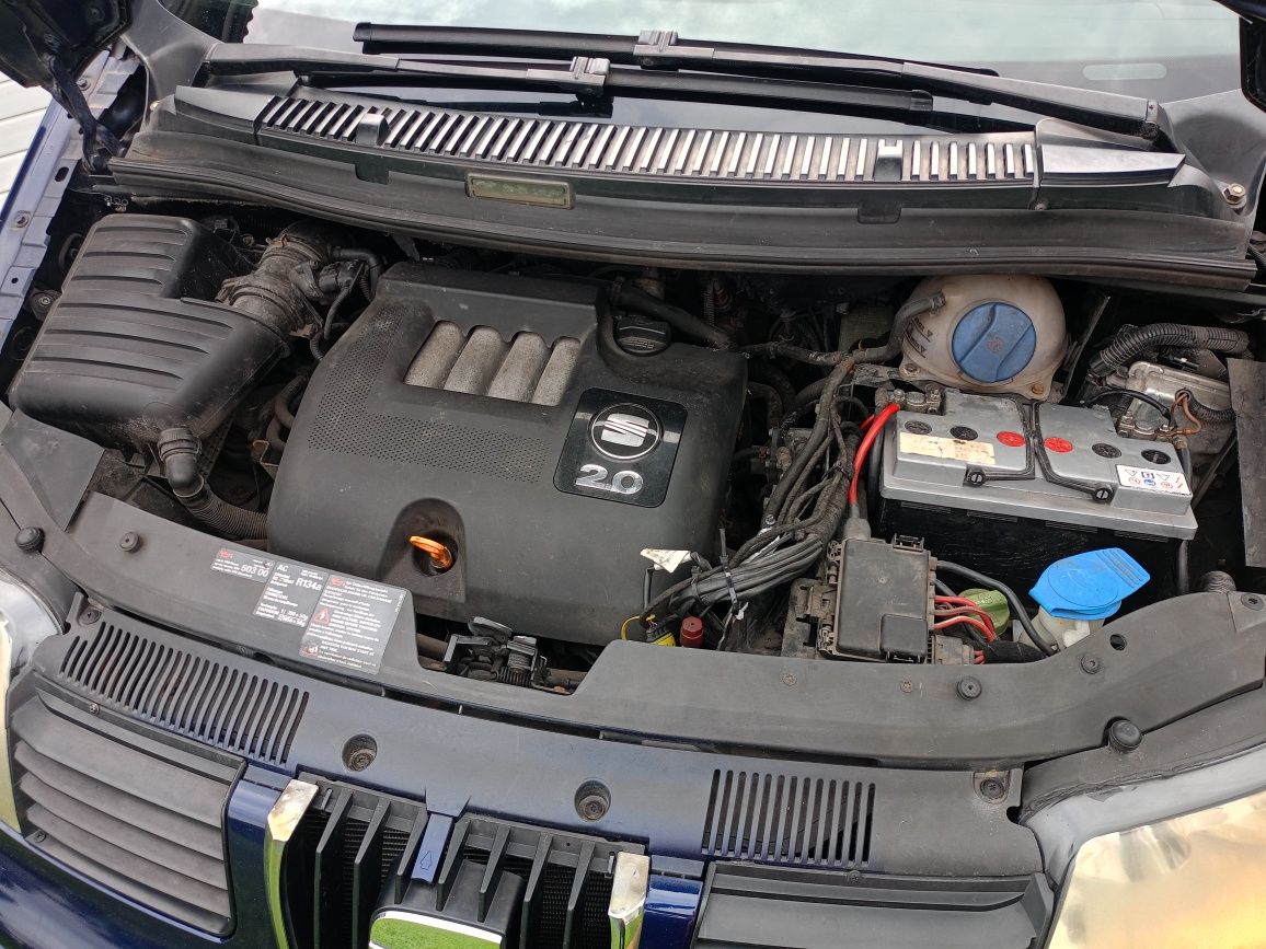 Seat Alhambra 2.0 benzyna LPG 2003r.