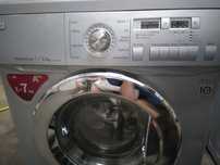 Máquina de lavar e secar roupa LG 7/3,5kg  WD-12336ADK