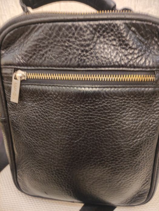 Чоловіча сумка із натуральної шкіри. фірми "LUXON"