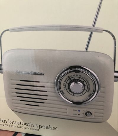 Nowe radio w stylu retro bezowe 1 szt