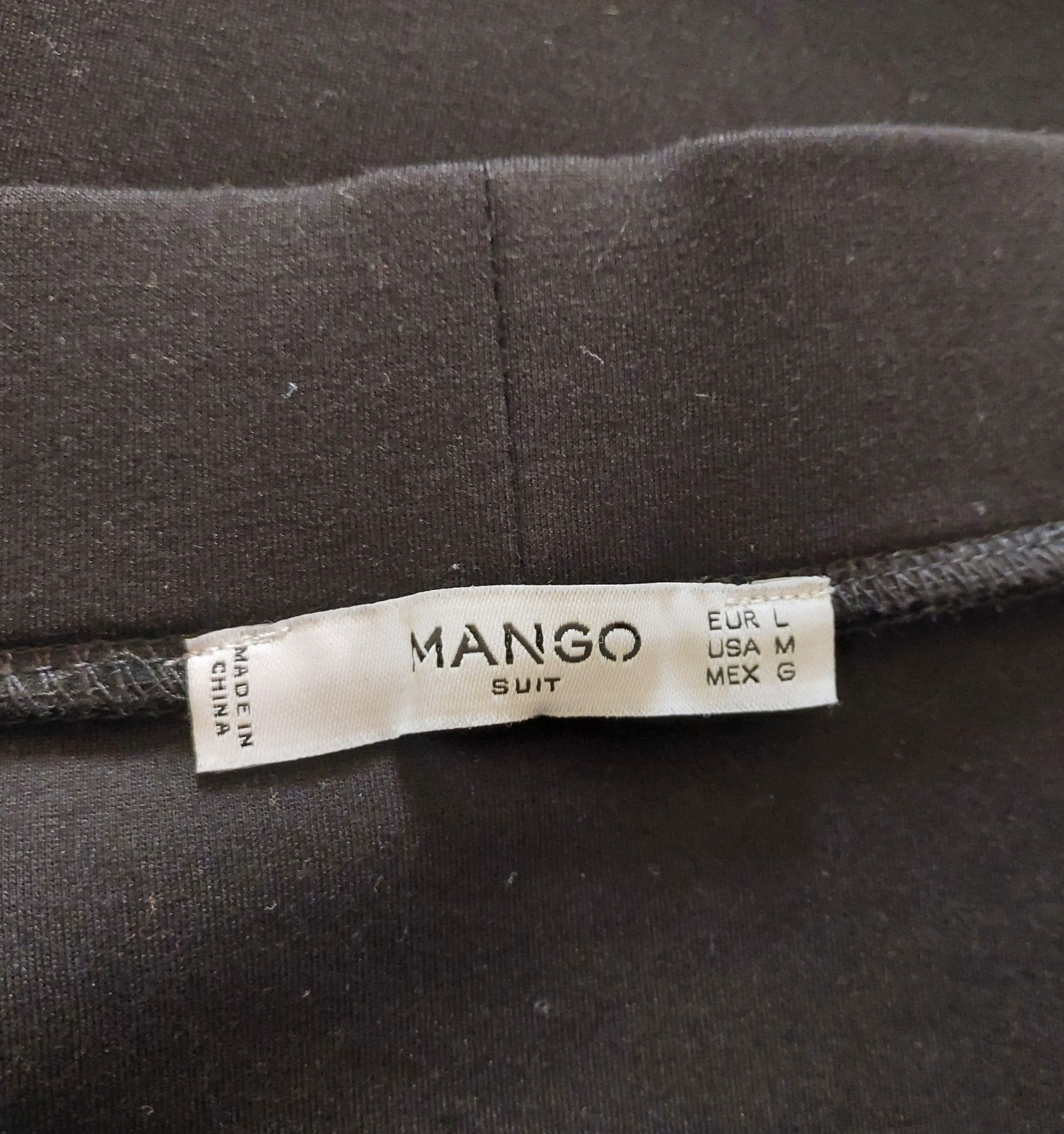 Saia "Mango" Trapézio Preta, T40
