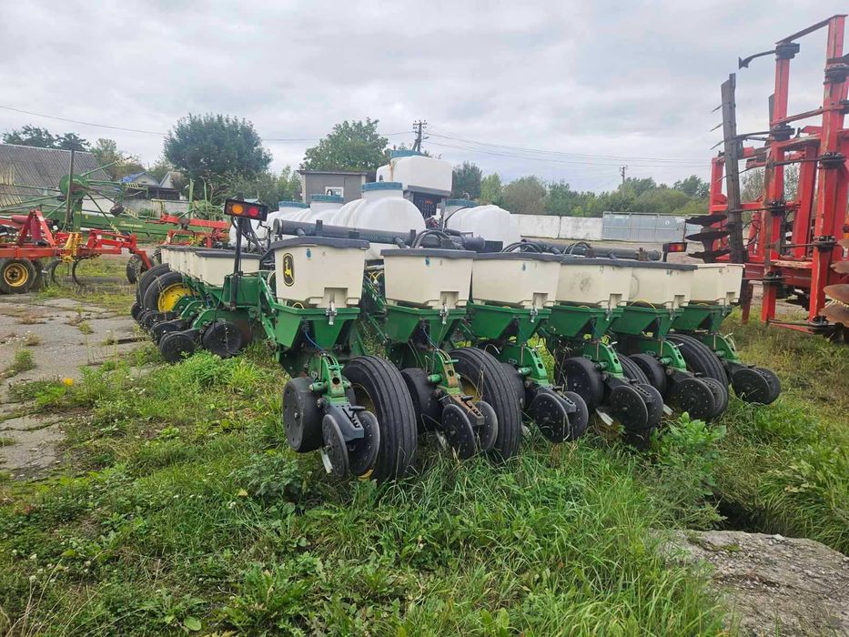Сівалка просапна John Deere-7200