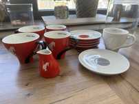 Julius Meinl - zestaw filiżanek z talerzykami i mlecznik +DODATEK