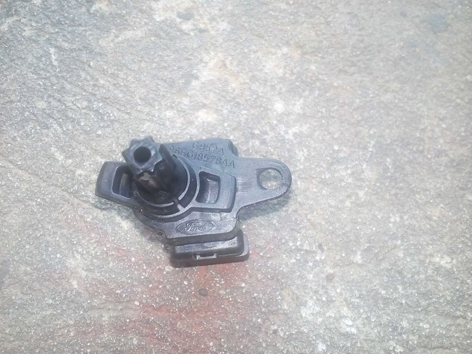 Регулятор роботи вентилятора 96FG-18578-AA + фішка Фієста Кур'єр Мк4