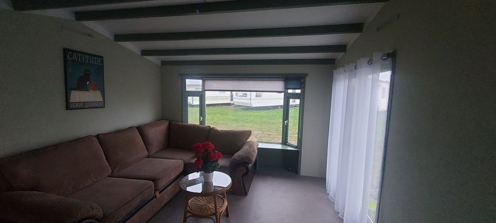 Domek o masywnej budowie