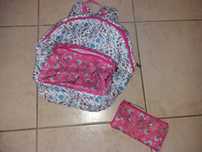 Mochilas escolares impecáveis