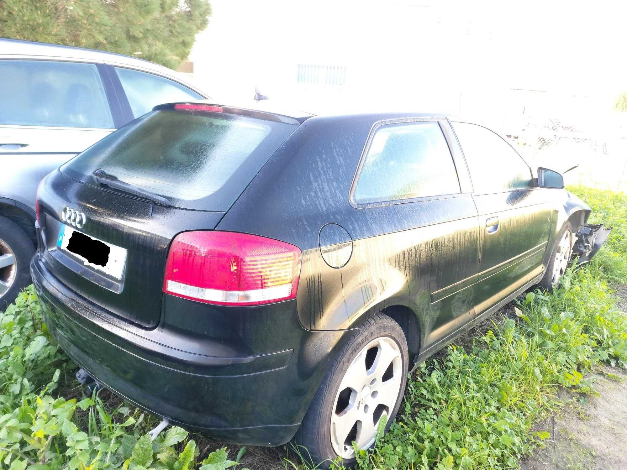 Vendo Audi A3 para recuperação ou venda de peças