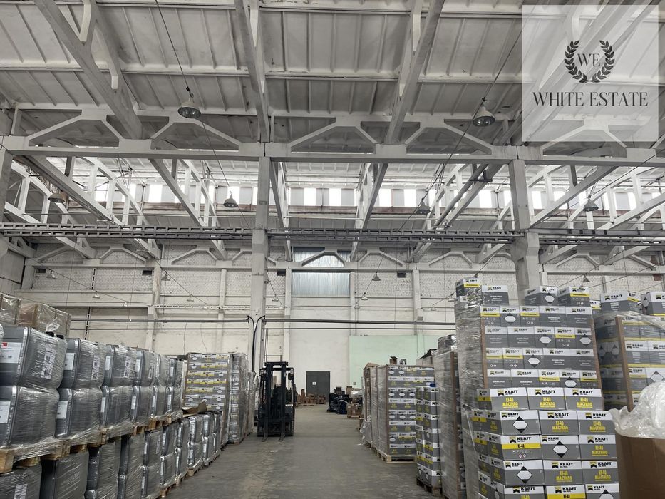 Склад з промисловою підлогою