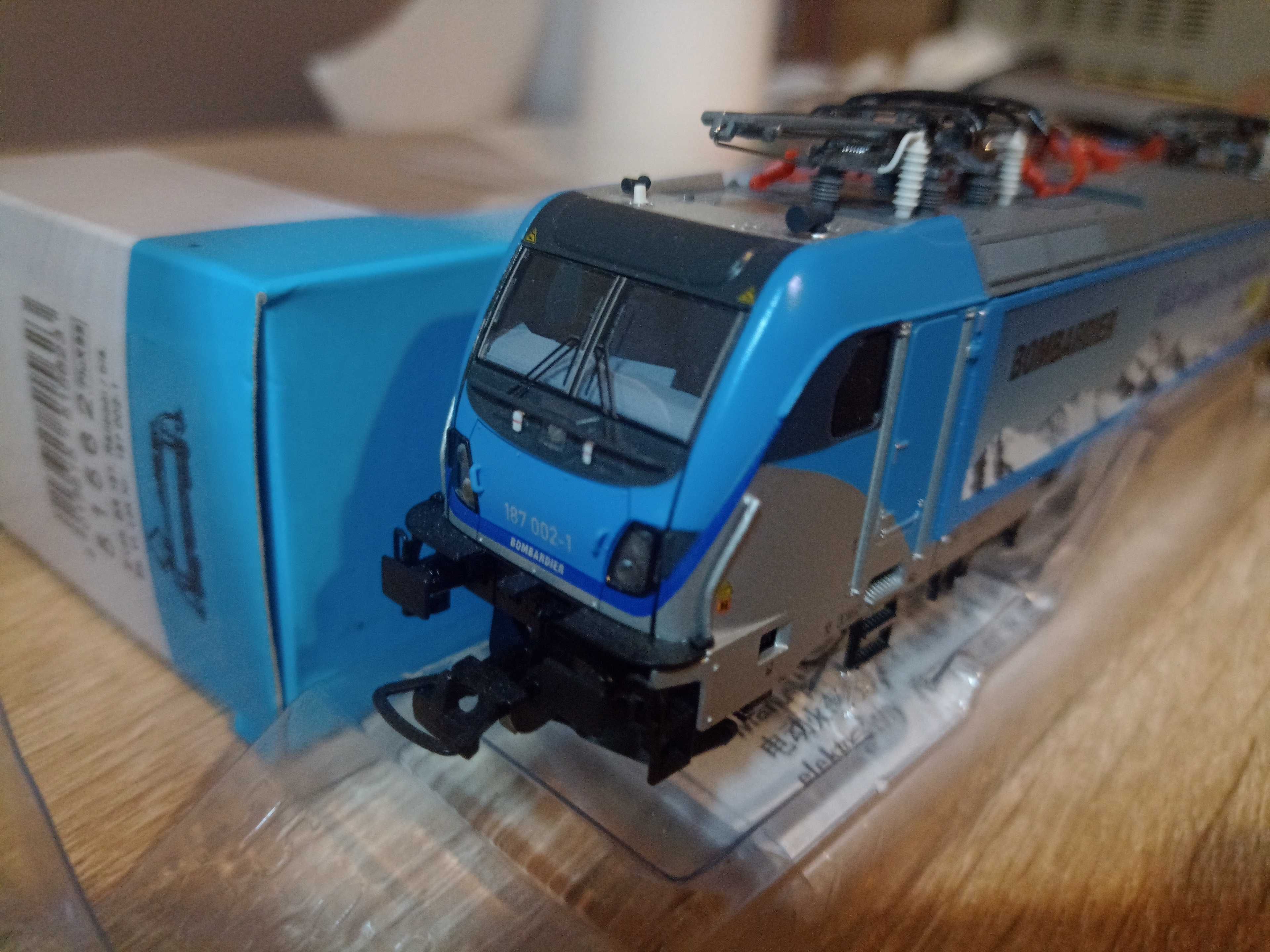 Lokomotywa elektryczna BR187 Railpool H0 1:87 Piko Expert