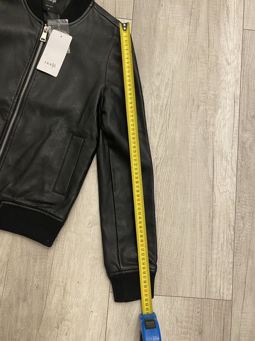 Продам куртку бомбер